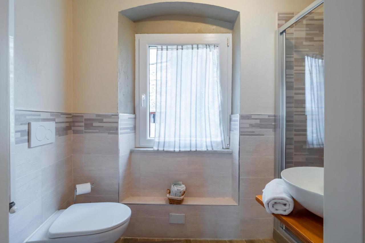 Comfy & Roomy Apt - View On The Ligurian Hills! Vezzano Ligure Ngoại thất bức ảnh